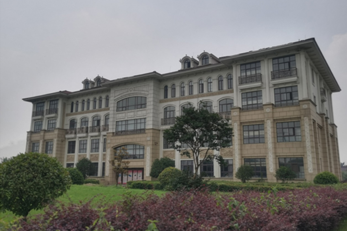 遼陽保溫快速堆積門